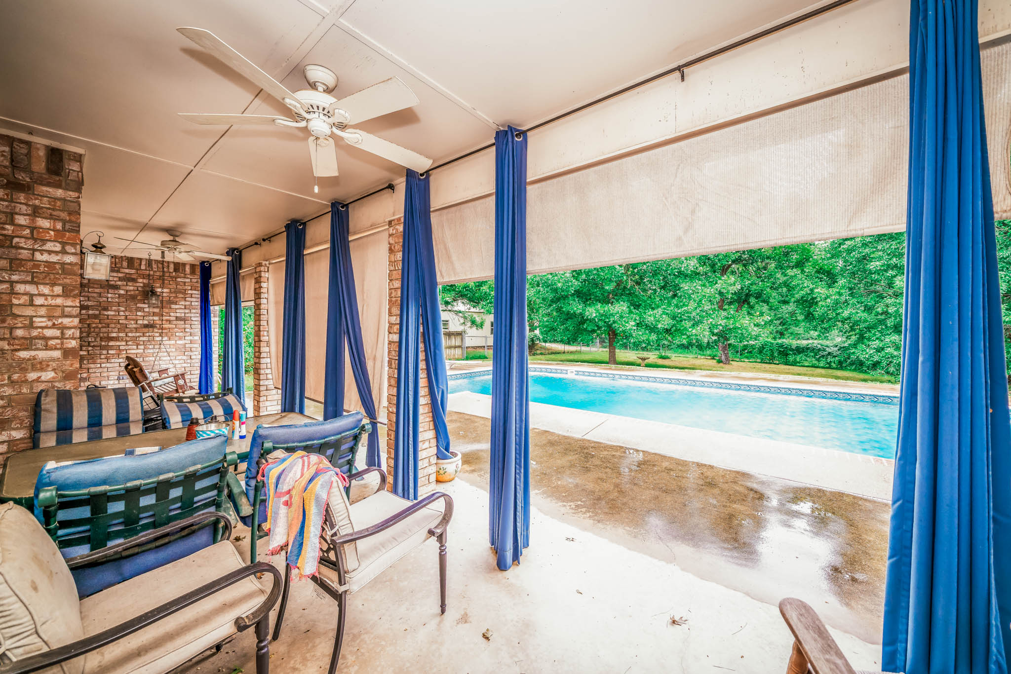 Jacksonville, Texas, 75766, United States, 3 Bedrooms Bedrooms, ,4 BathroomsBathrooms,Residential,For Sale,1984129