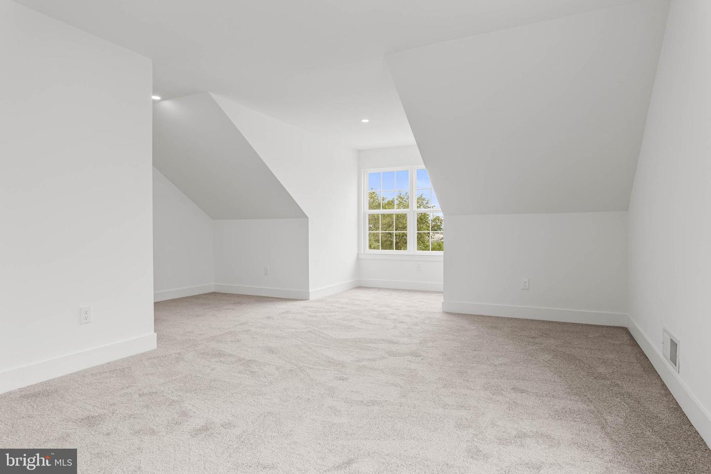 Bridgeport, Pennsylvania, 19405, United States, 3 Bedrooms Bedrooms, ,3 BathroomsBathrooms,Residential,For Sale,1895830