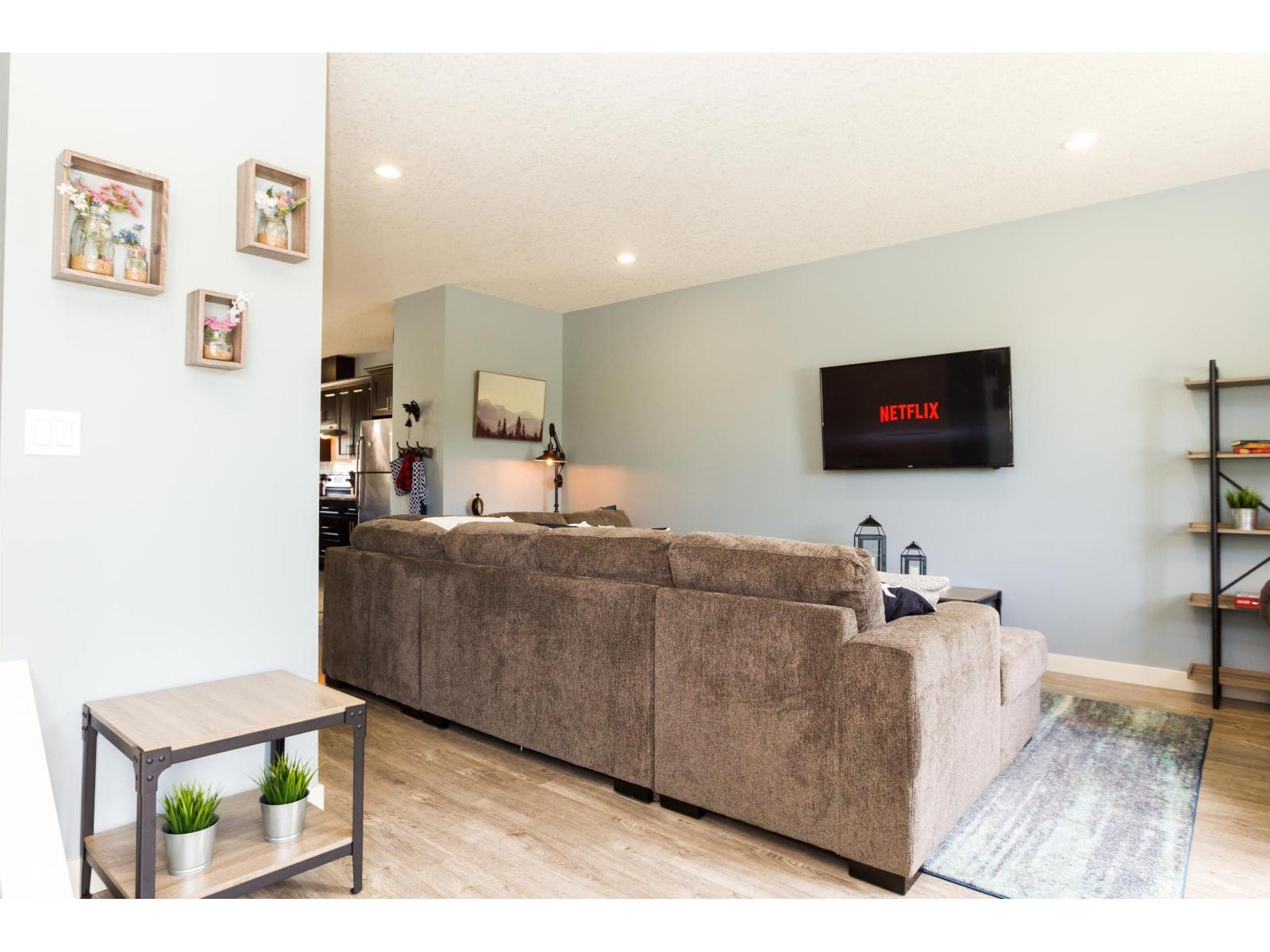 EDMONTON, Alberta, T5R 1N1, CA, 5 Bedrooms Bedrooms, ,3 BathroomsBathrooms,Residential,For Sale,1913571