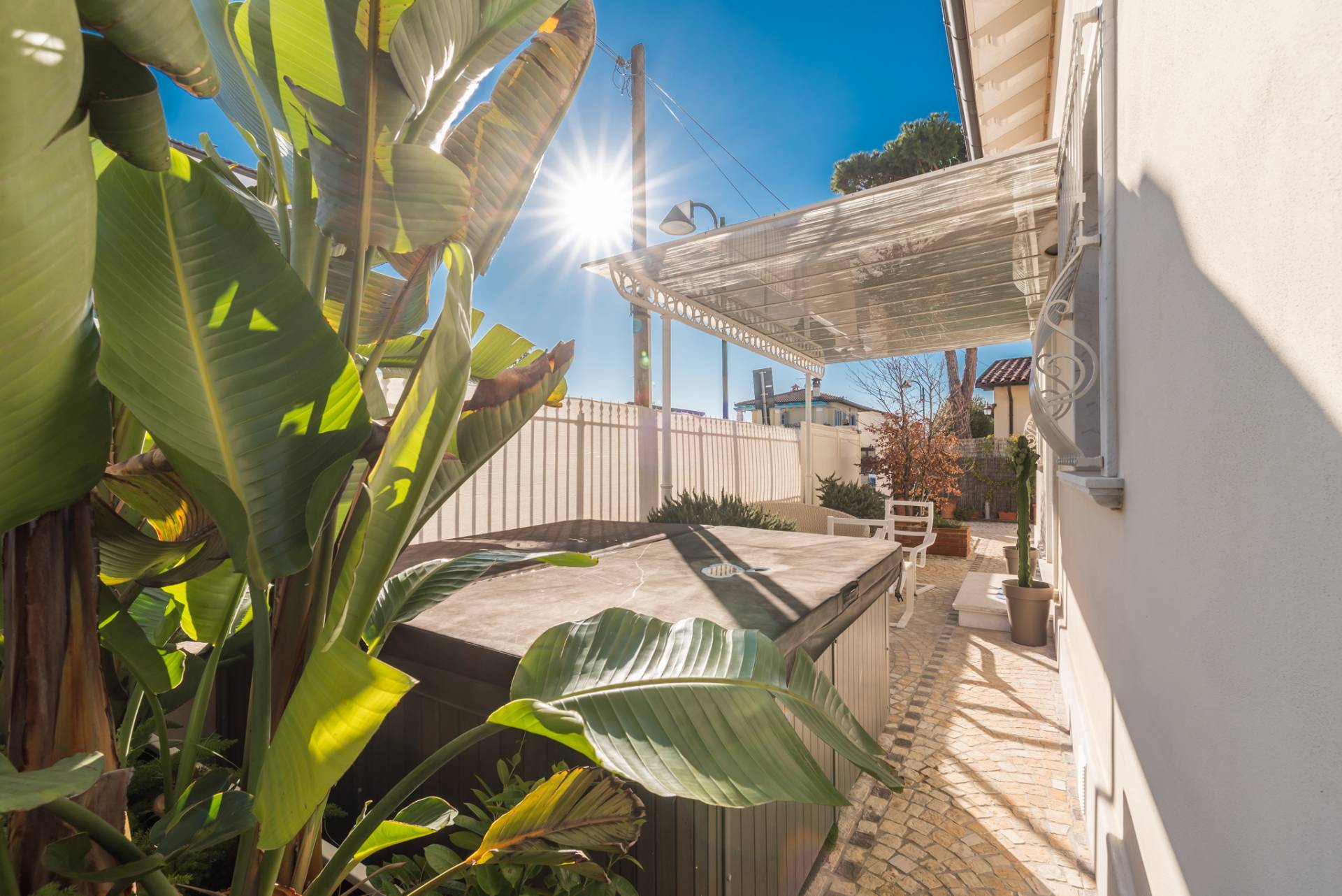 Via Piave, Forte dei Marmi, Lucca, 55042, IT, 4 Bedrooms Bedrooms, ,4 BathroomsBathrooms,Residential,For Sale,Via Piave,1630004