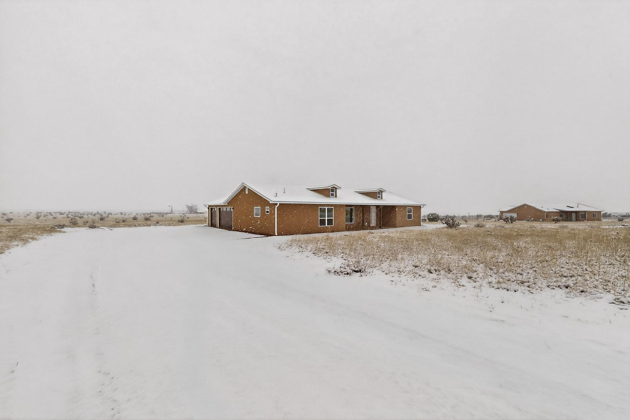 Edgewood, New Mexico, 87105, United States, 3 Bedrooms Bedrooms, ,3 BathroomsBathrooms,Residential,For Sale,2002461