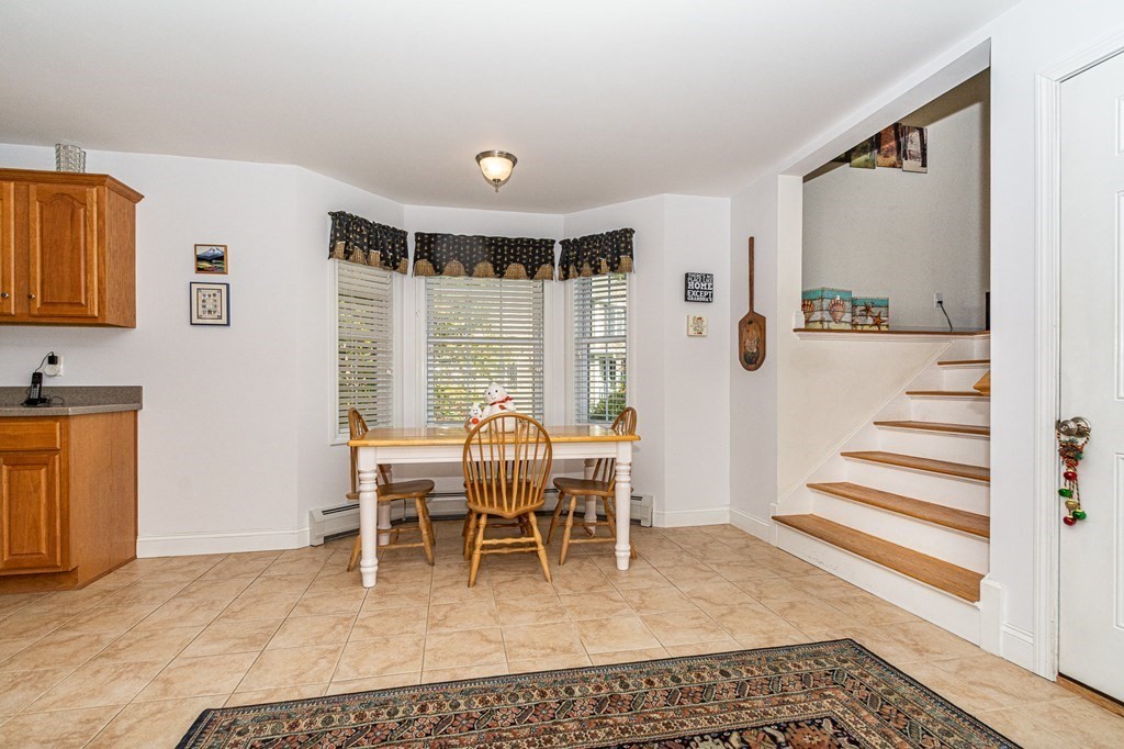 Seabrook, New Hampshire, 03874, United States, 4 Bedrooms Bedrooms, ,3 BathroomsBathrooms,Residential,For Sale,1942793