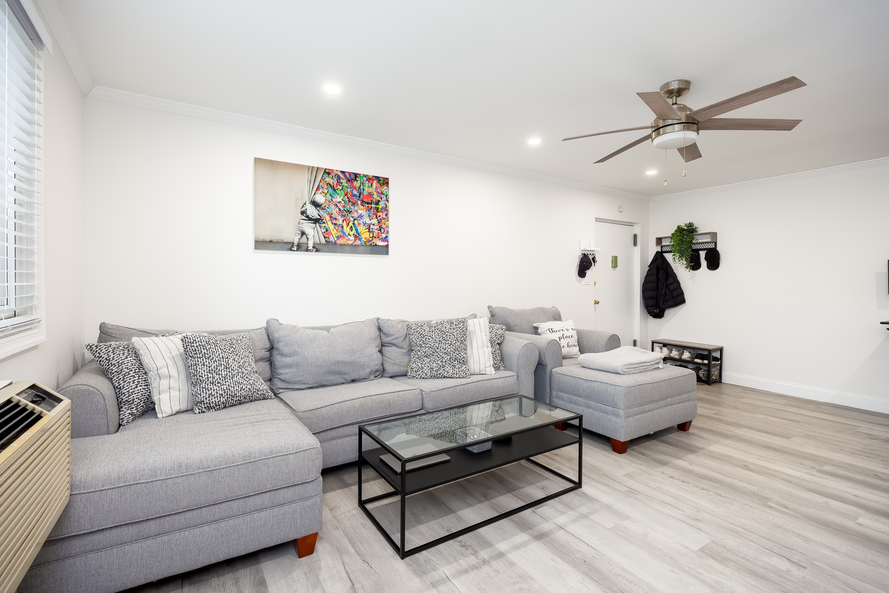  200 Merrick Road, Amityville, NY, 11701 - 物件實景