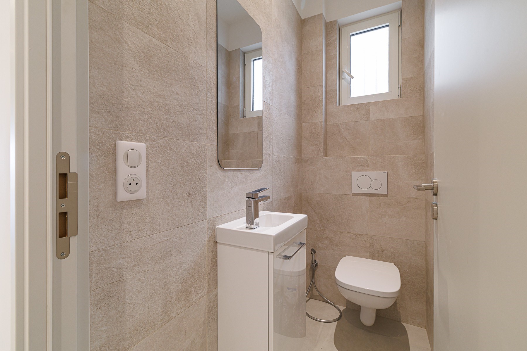  Promenade des Anglais – 2-bedroom apartment, 86 m² with panoramic sea view - 物件實景