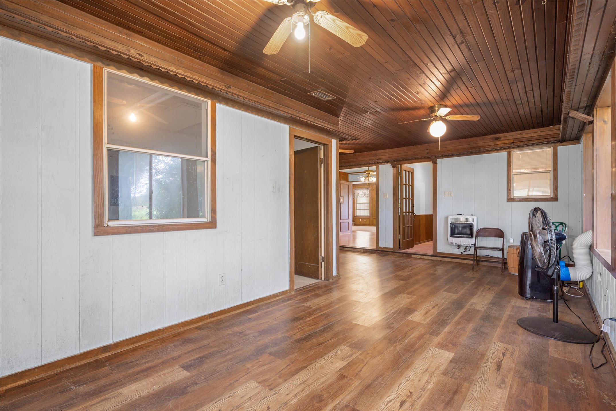 Wills Point, Texas, 75169, United States, 4 Bedrooms Bedrooms, ,3 BathroomsBathrooms,Residential,For Sale,1979230