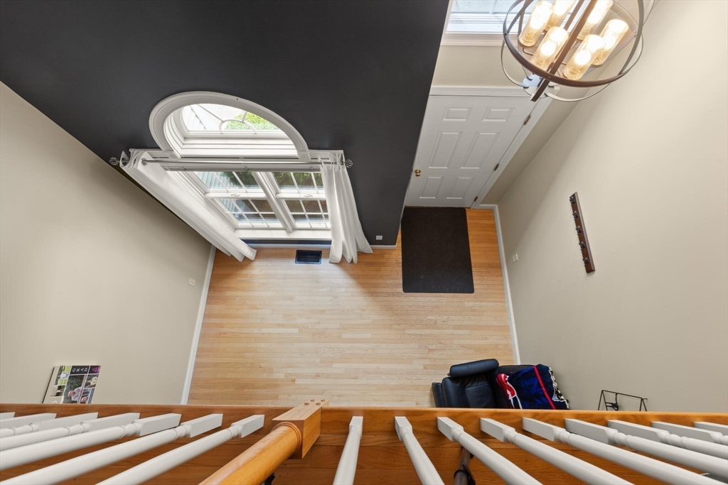 Upton, Massachusetts, 01568, United States, 3 Bedrooms Bedrooms, ,3 BathroomsBathrooms,Residential,For Sale,1912549