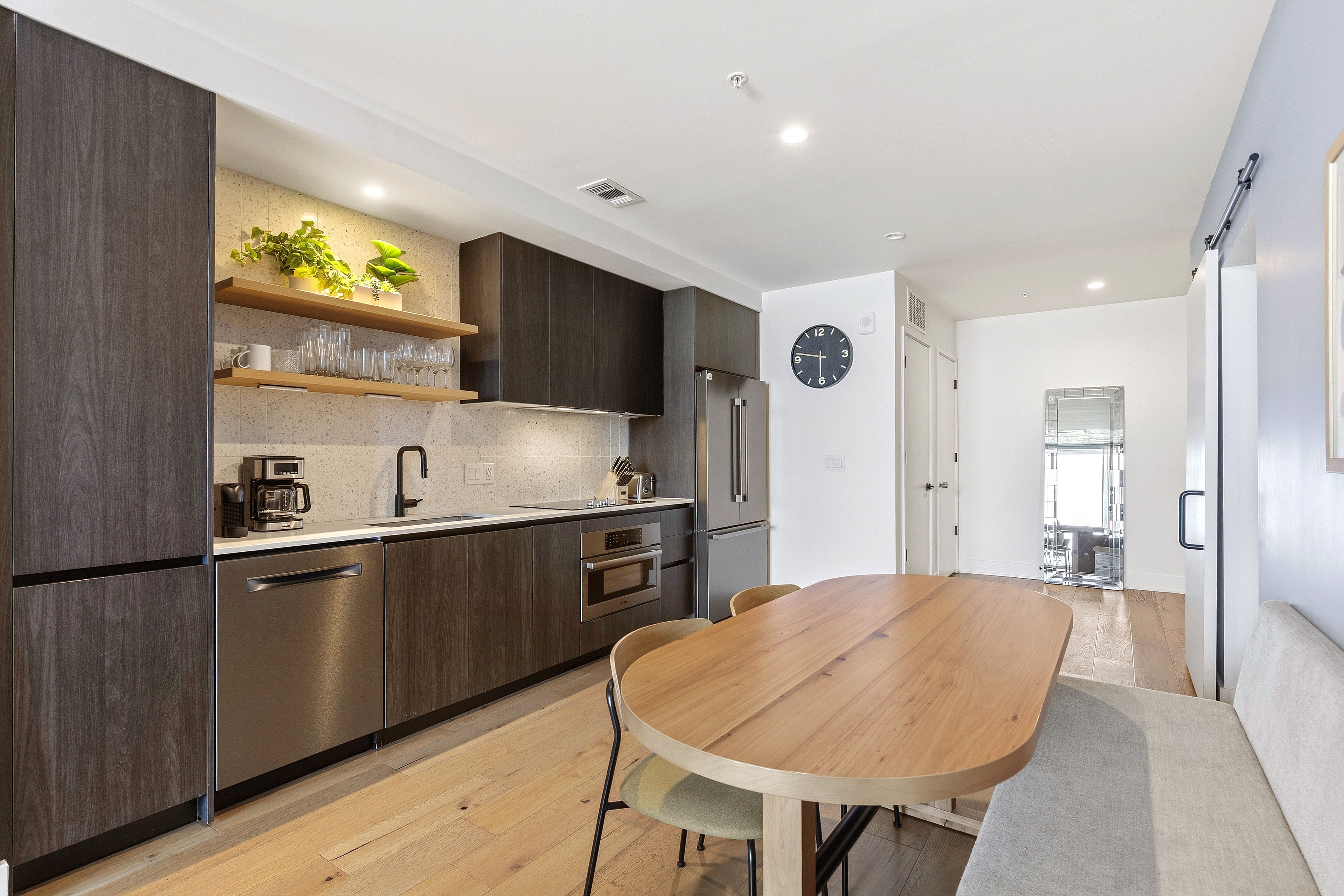  Luxury Rainey Street District Condo with Lake Views - 物件實景