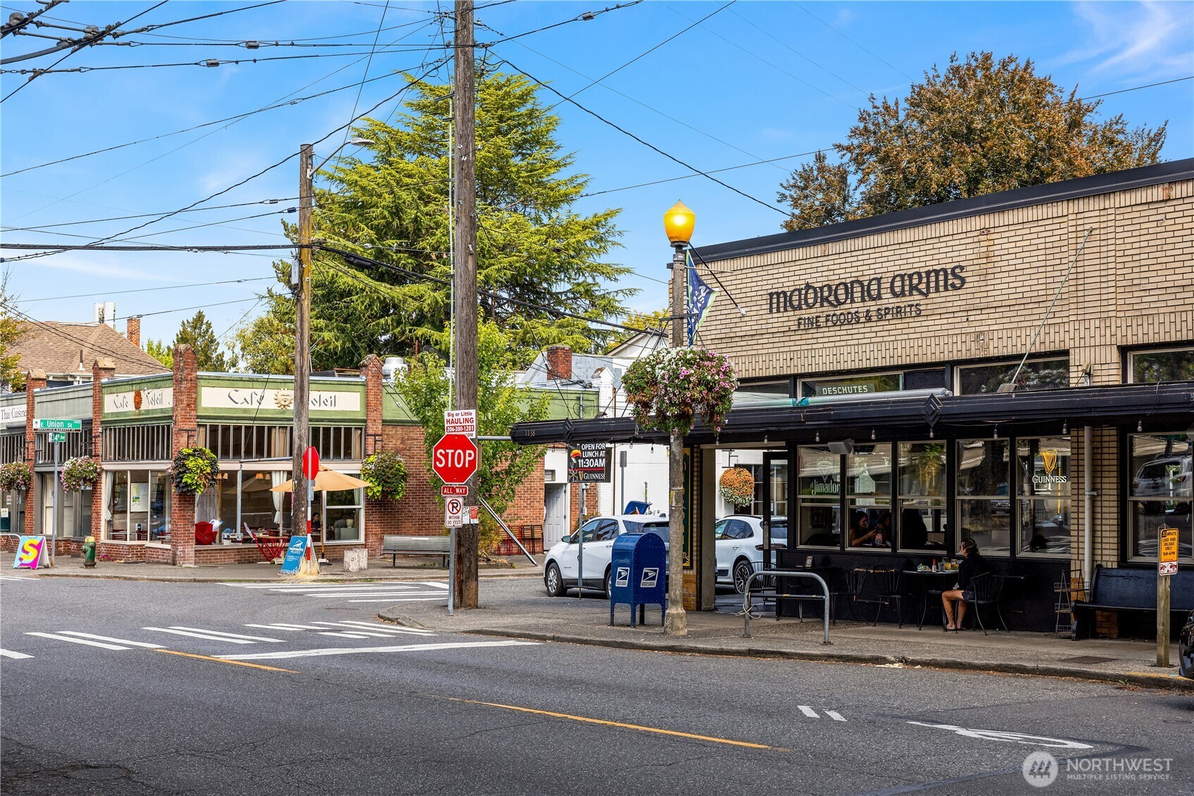 Seattle, Washington, 98122, United States, 3 Bedrooms Bedrooms, ,2 BathroomsBathrooms,Residential,For Sale,1987747