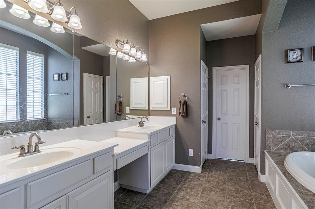 3036 Larreta, Grand Prairie, Texas, 75054, United States, 4 Bedrooms Bedrooms, ,4 BathroomsBathrooms,Residential,For Sale,3036 Larreta,1622904
