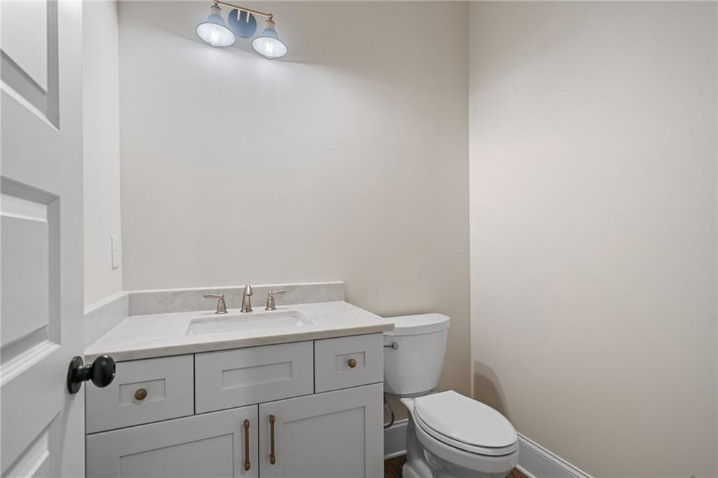 Gainesville, Georgia, 30506, United States, 4 Bedrooms Bedrooms, ,5 BathroomsBathrooms,Residential,For Sale,2008564