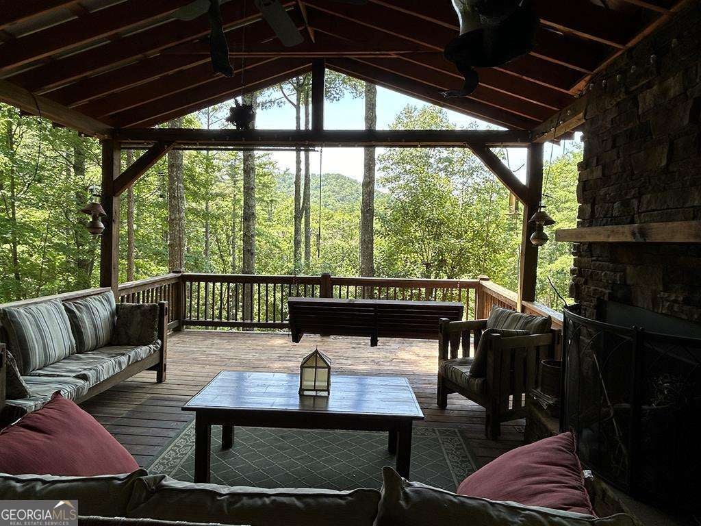 Blue Ridge, Georgia, 30513, United States, 5 Bedrooms Bedrooms, ,3 BathroomsBathrooms,Residential,For Sale,1859014