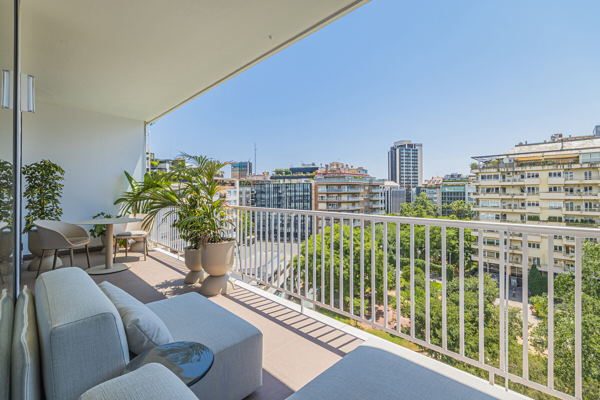  Contemporary Residence with a Private Spa in Turó Park - 物件實景