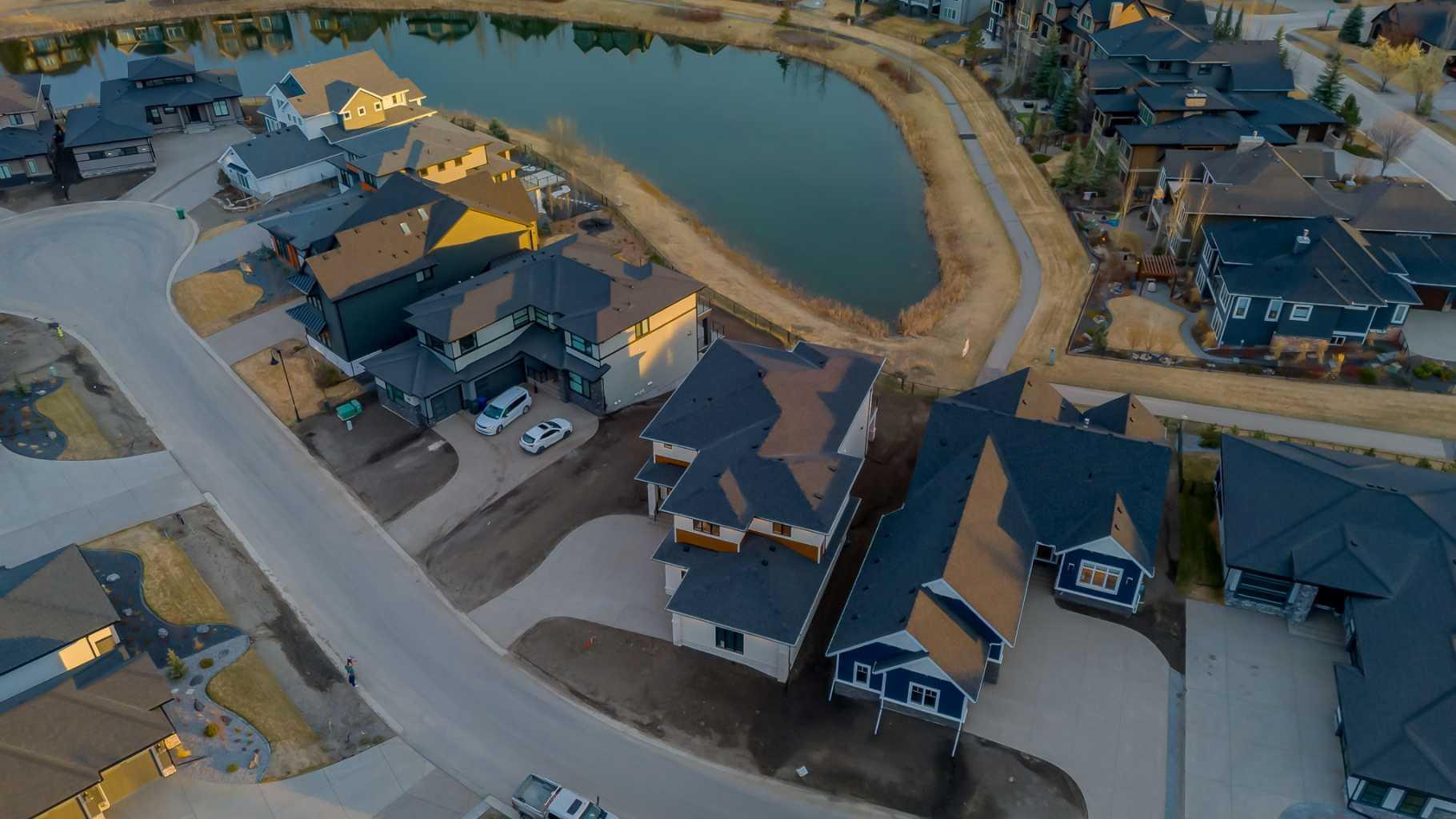 HERITAGE POINTE, Alberta, T1S 4K5, CA, 5 Bedrooms Bedrooms, ,5 BathroomsBathrooms,Residential,For Sale,1837461