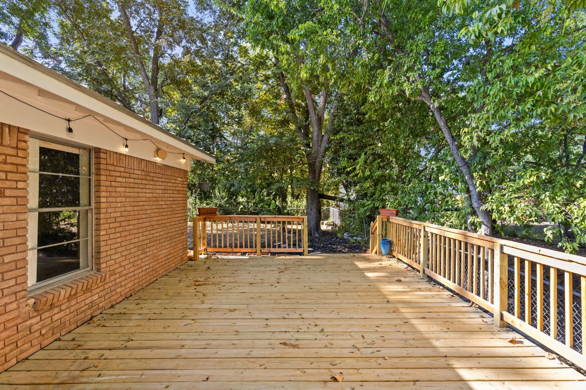 Austin, Texas, 78757, United States, 3 Bedrooms Bedrooms, ,2 BathroomsBathrooms,Residential,For Sale,1956821