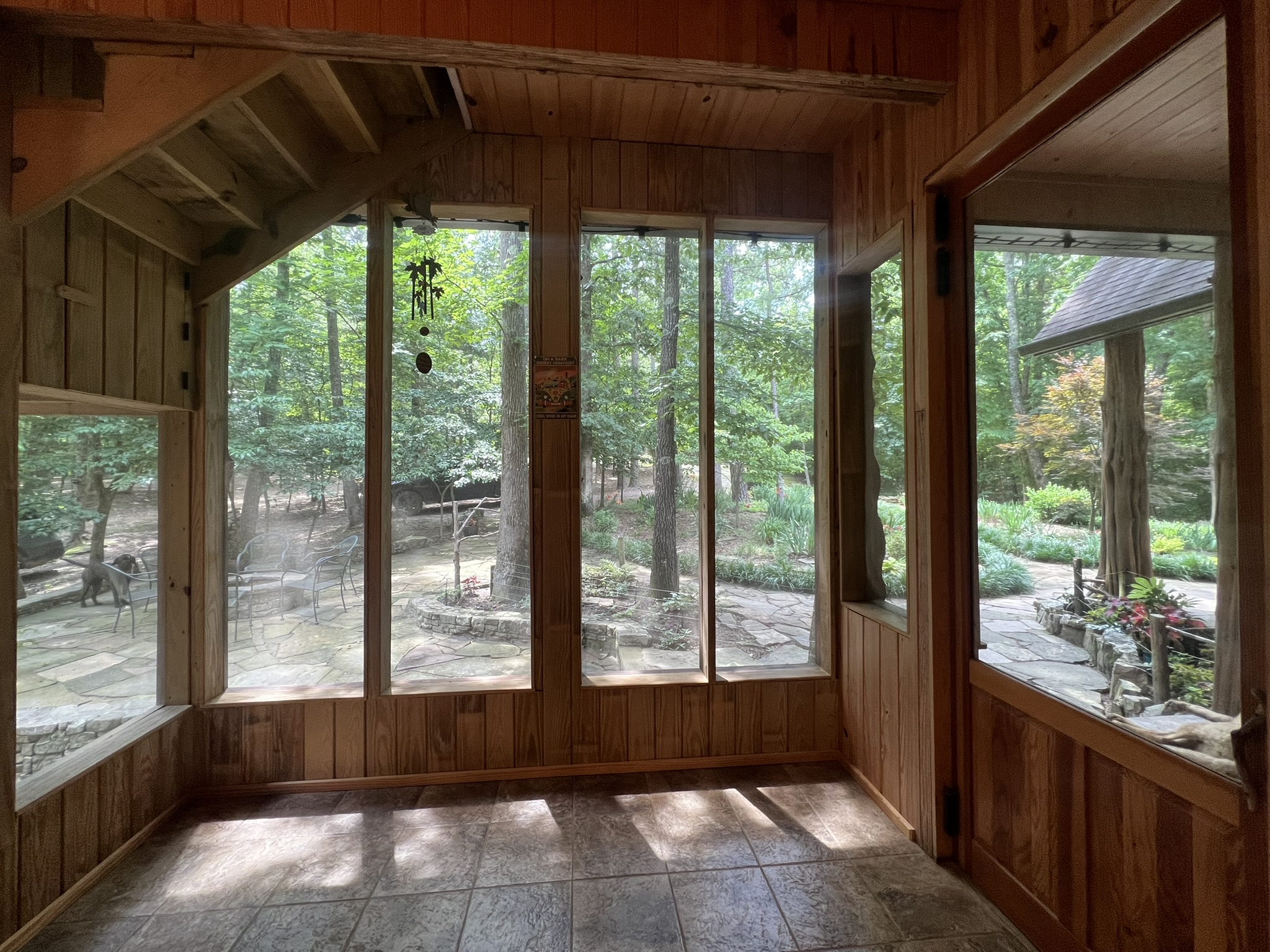 Mena, Arkansas, 71953, United States, 3 Bedrooms Bedrooms, ,3 BathroomsBathrooms,Residential,For Sale,1979119