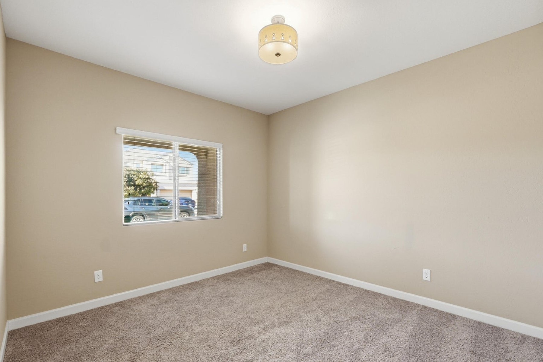  9413 W Georgia Avenue  Glendale, AZ - 物件實景