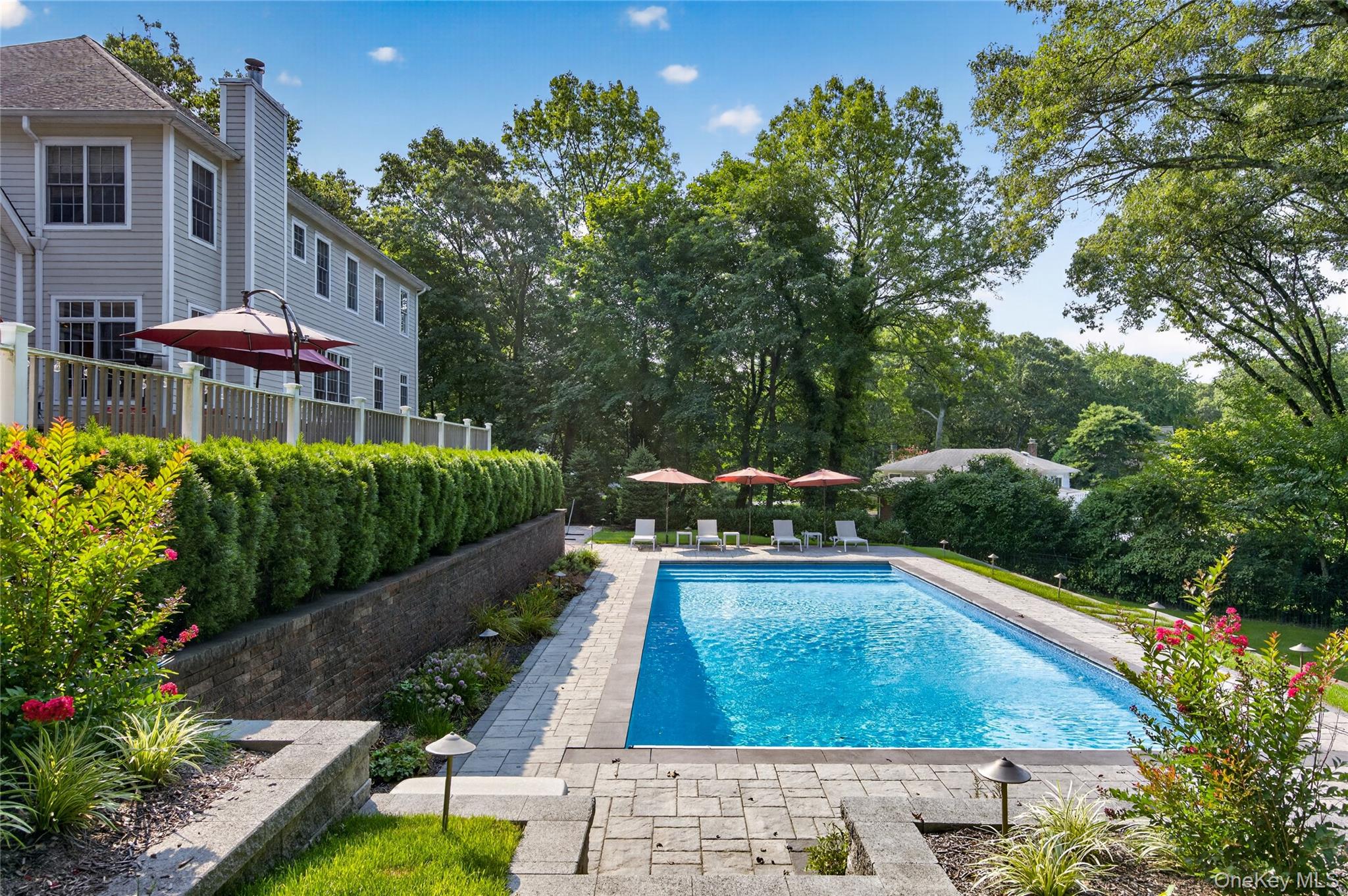  15 Thorman Lane, Huntington, NY, 11743 - 物件實景