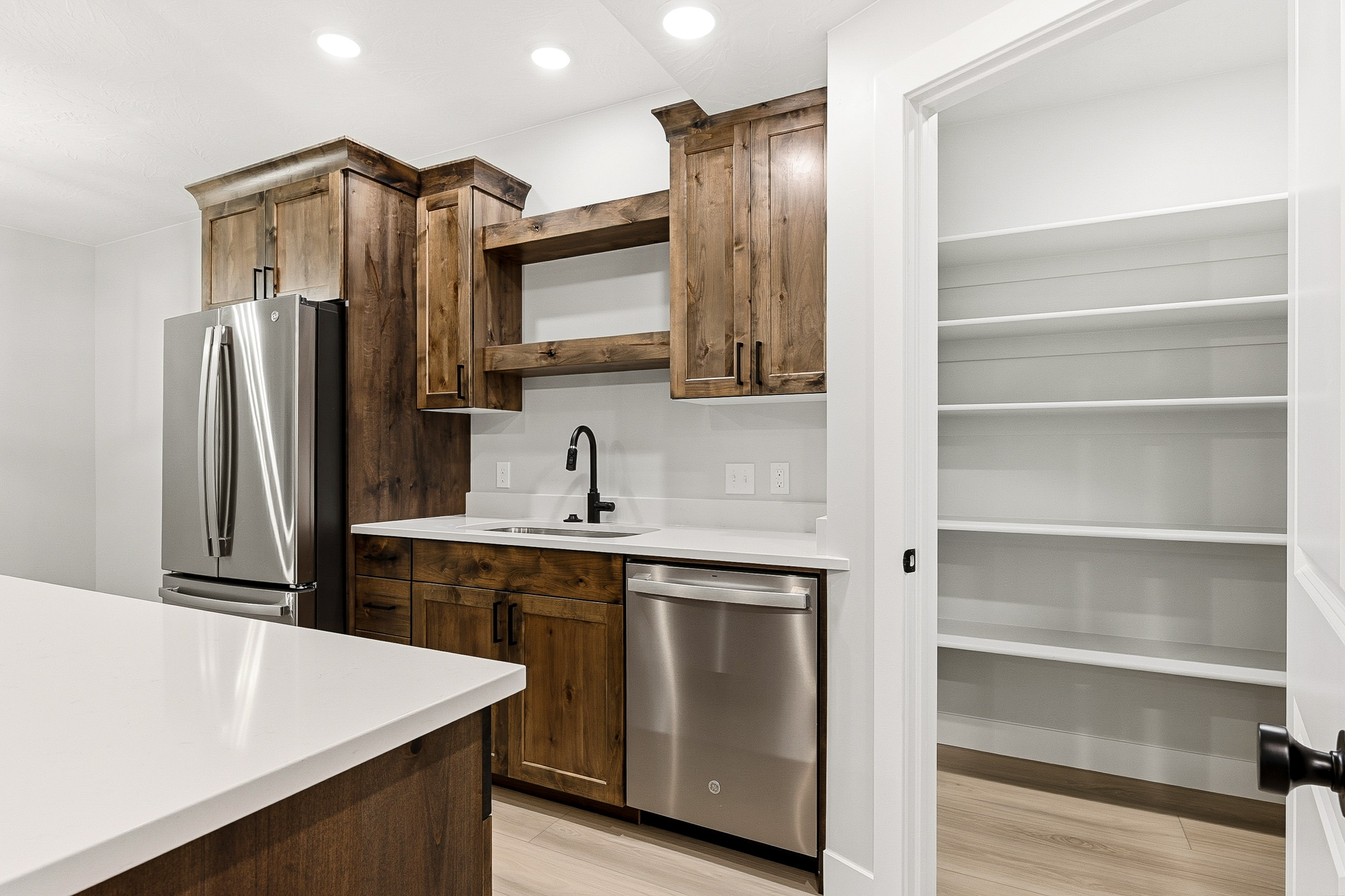 Cedar City, Utah, 84720, United States, 6 Bedrooms Bedrooms, ,4 BathroomsBathrooms,Residential,For Sale,1978281