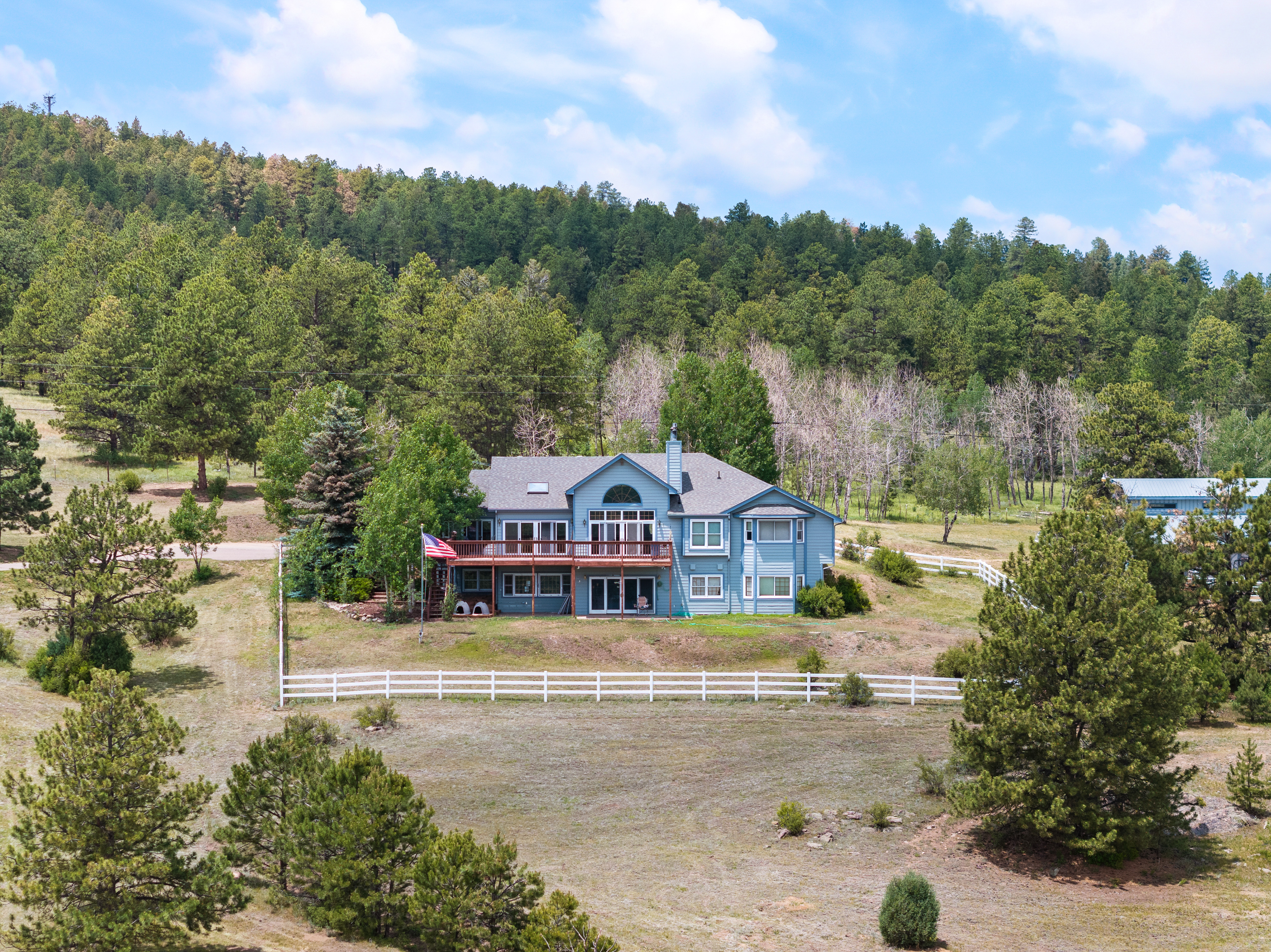  Rare Turn Key Ready Horse Property with Water Rights - 物件實景