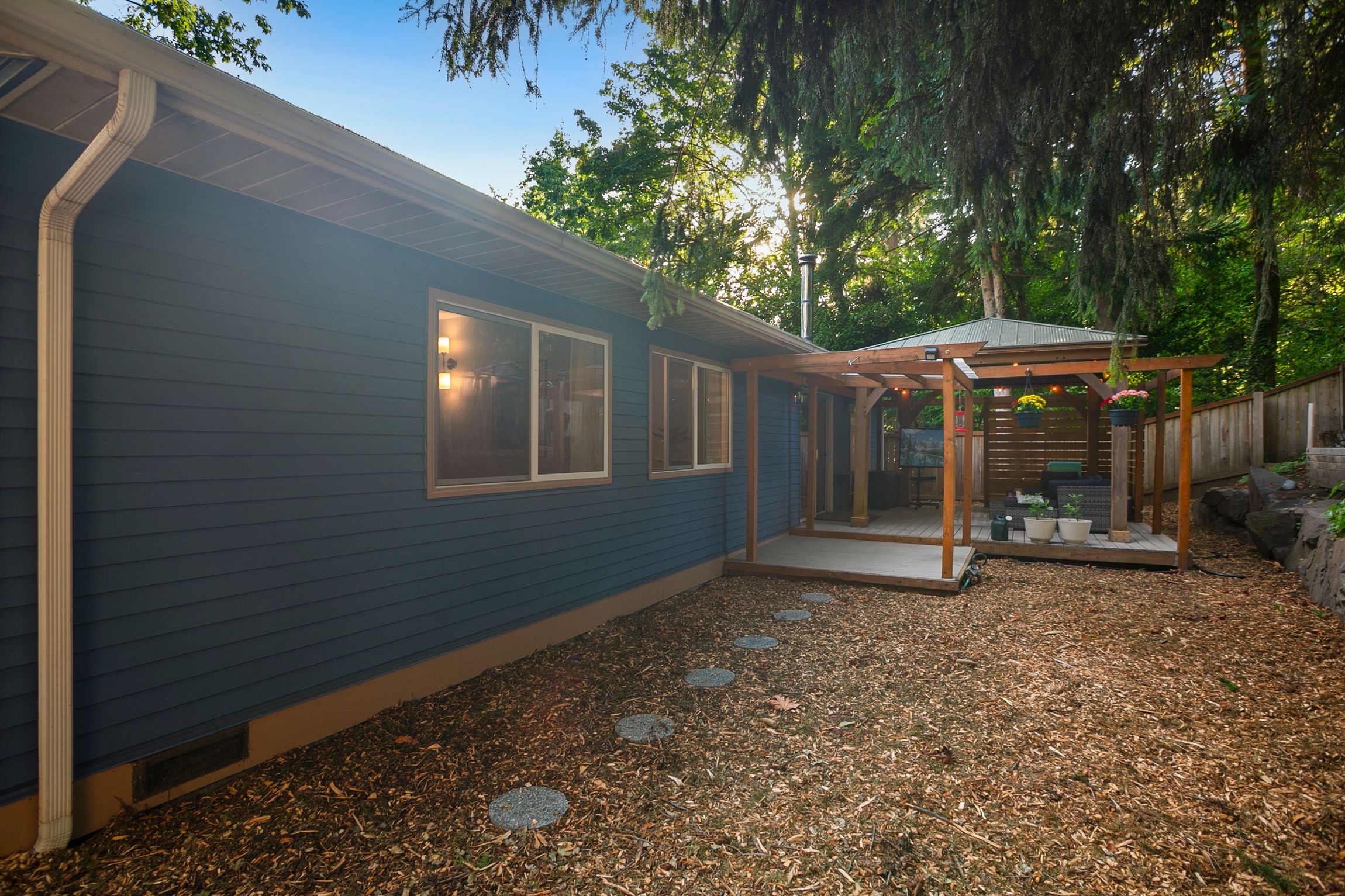  12116 NE 149th Street, Kirkland, WA 98034 - 物件實景