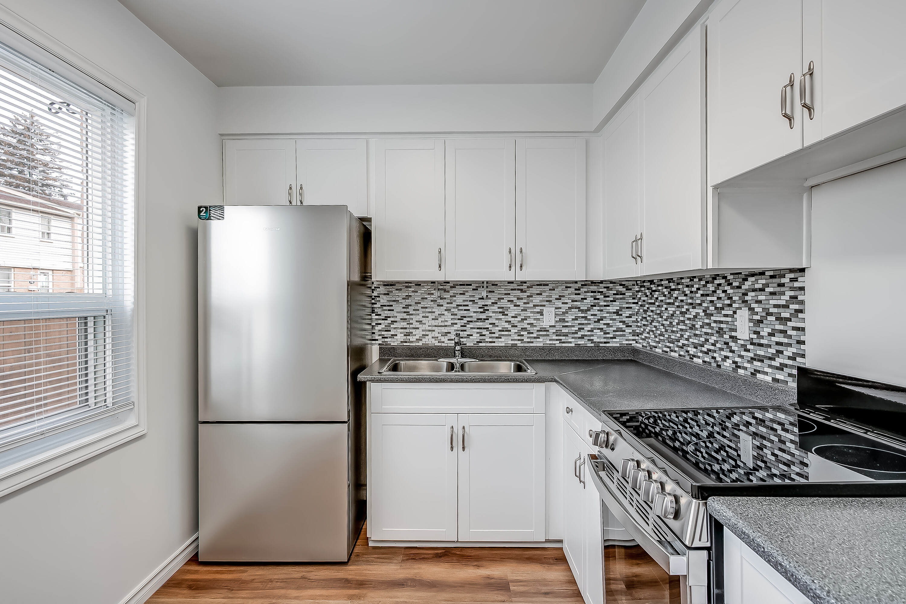  Updated Port Credit Townhome - 物件實景