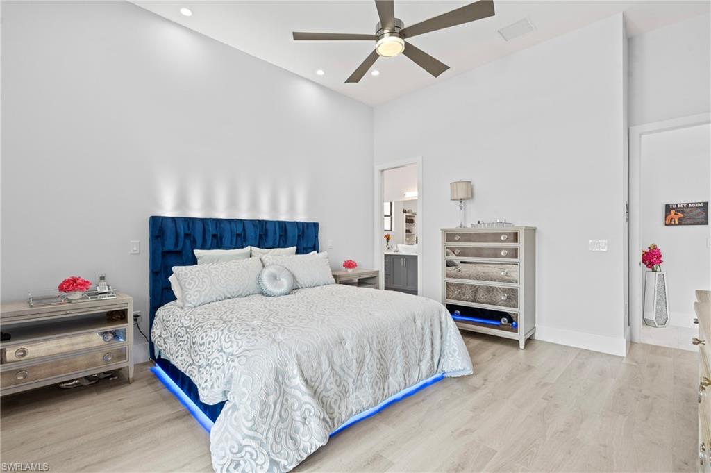 Naples, Florida, 34108, United States, 4 Bedrooms Bedrooms, ,6 BathroomsBathrooms,Residential,For Sale,1828259