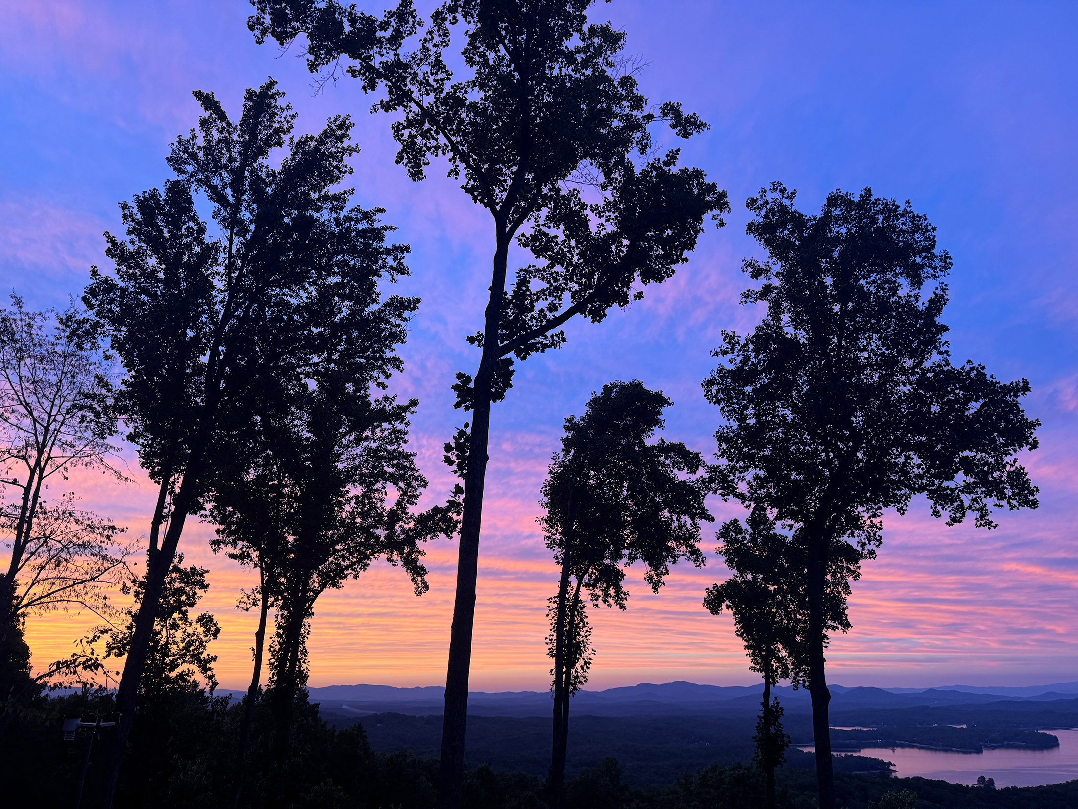  Contemporary Architectural Estate Overlooking Blue Ridge Lake - 物件實景