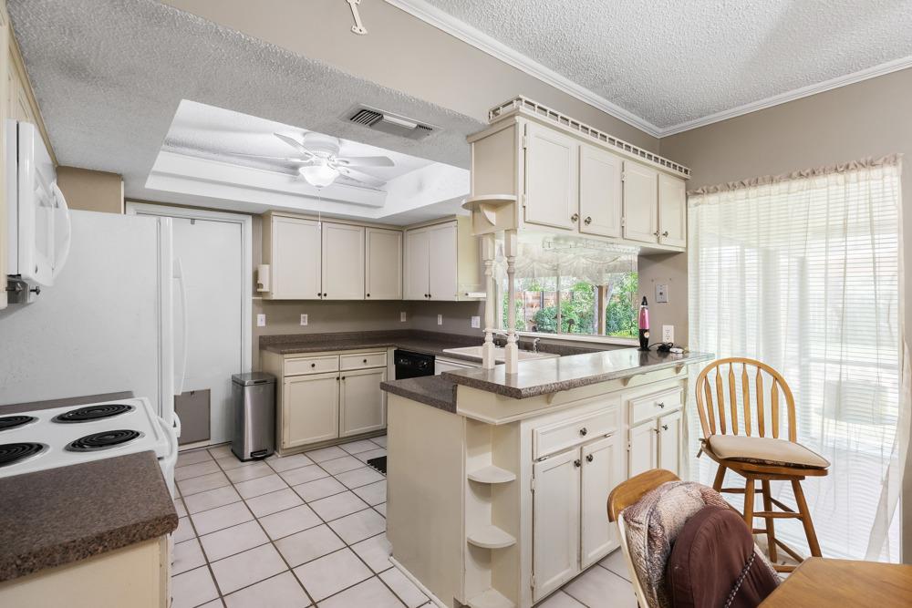 Austin, Texas, 78745, United States, 4 Bedrooms Bedrooms, ,2 BathroomsBathrooms,Residential,For Sale,1902323