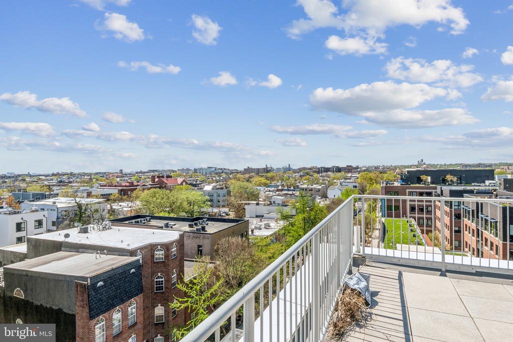Washington, District of Columbia, 20010, United States, 2 Bedrooms Bedrooms, ,2 BathroomsBathrooms,Residential,For Sale,1943394