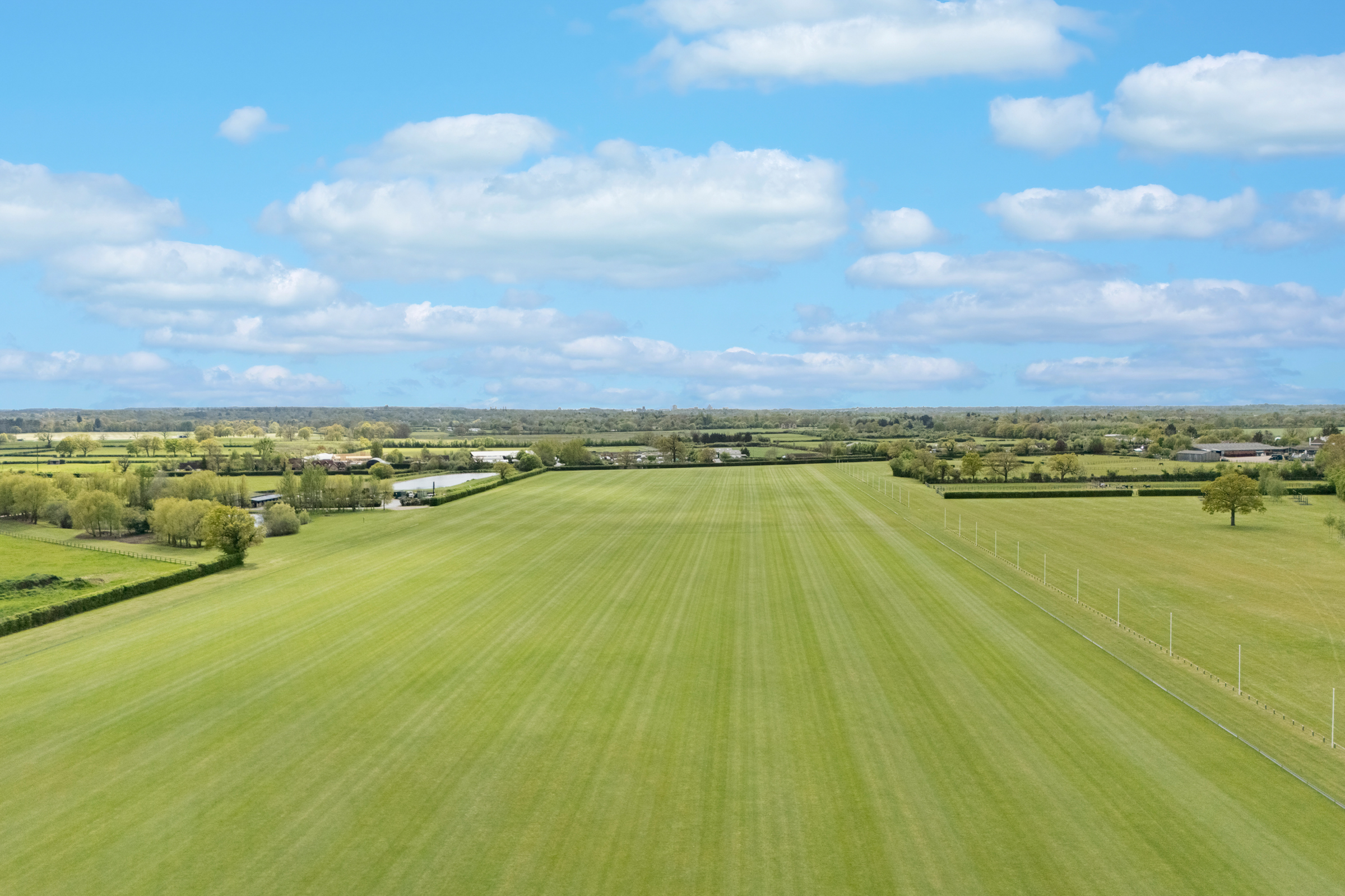  A Landmark Polo Estate in the Windsor Countryside - 物件實景