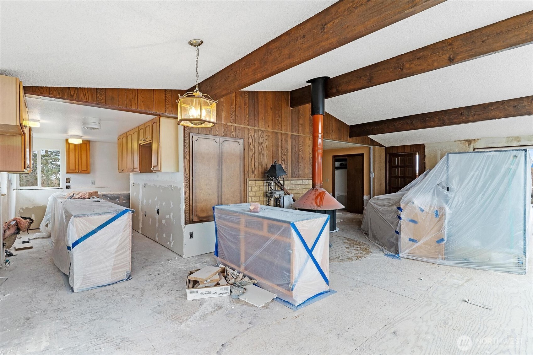 Enumclaw, Washington, 98022, United States, 2 Bedrooms Bedrooms, ,2 BathroomsBathrooms,Residential,For Sale,1719458