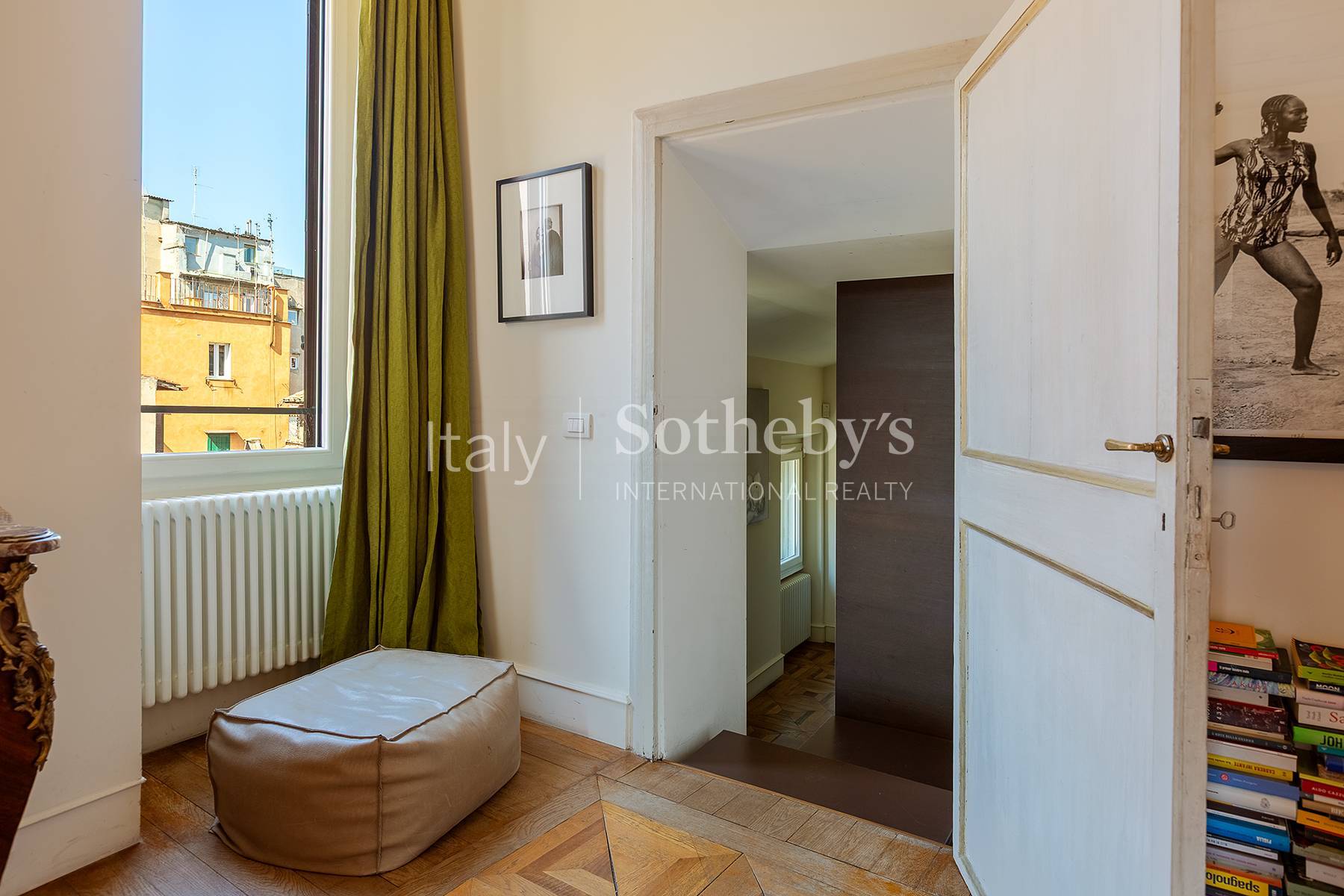  Prestigious Apartment with Terrace in Campo de’ Fiori - 物件實景