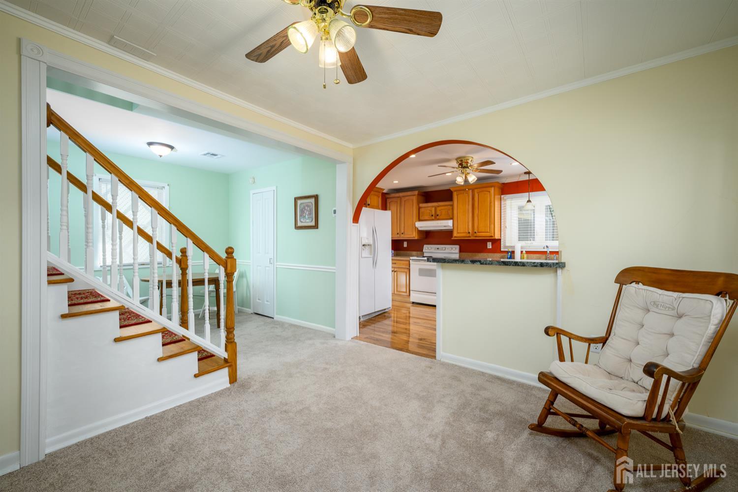 Edison, New Jersey, 08817, United States, 3 Bedrooms Bedrooms, ,2 BathroomsBathrooms,Residential,For Sale,1958154