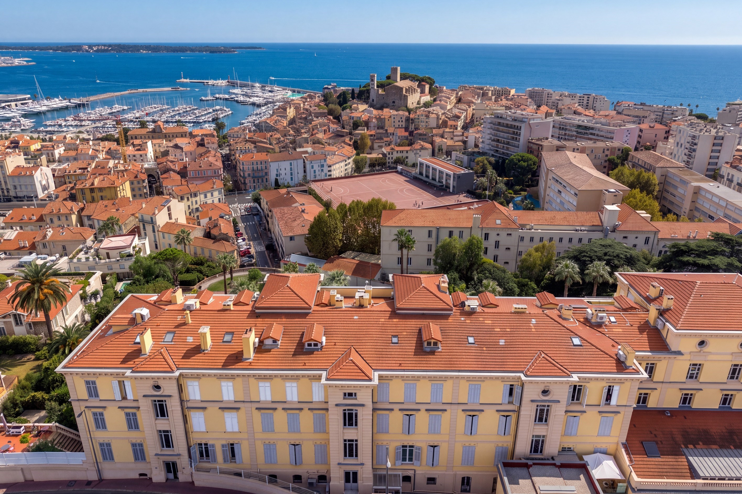  Sea-View 2-Bedroom Apartment in Stanislas District - 物件實景
