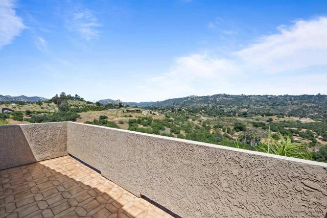Fallbrook, California, 92028, United States, 3 Bedrooms Bedrooms, ,3 BathroomsBathrooms,Residential,For Sale,1817072