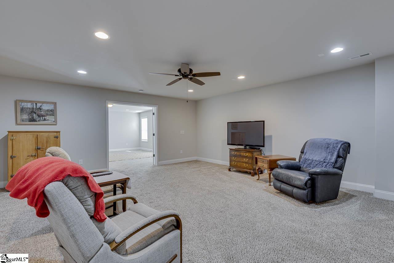 Travelers Rest, South Carolina, 29690, United States, 7 Bedrooms Bedrooms, ,5 BathroomsBathrooms,Residential,For Sale,2001844