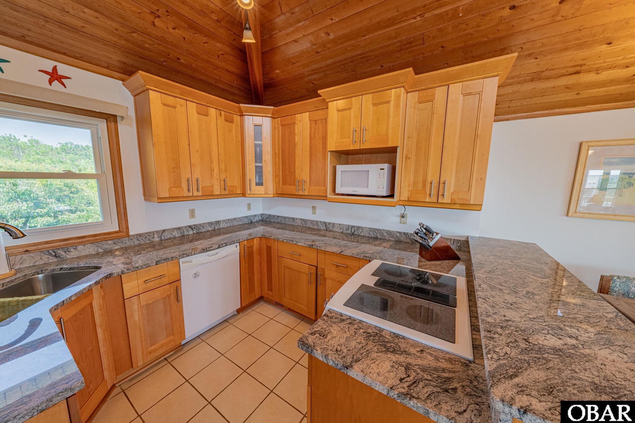 Southern Shores, North Carolina, 27949, United States, 4 Bedrooms Bedrooms, ,2 BathroomsBathrooms,Residential,For Sale,1877502