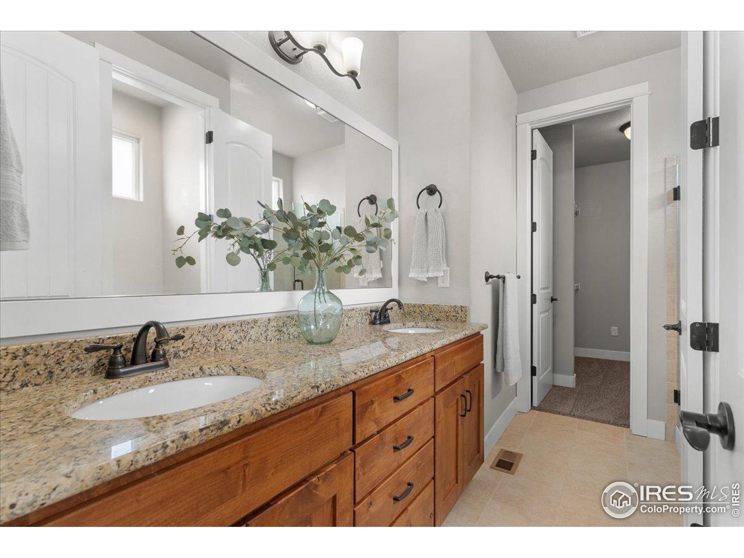 Severance, Colorado, 80550, United States, 5 Bedrooms Bedrooms, ,2 BathroomsBathrooms,Residential,For Sale,1910375