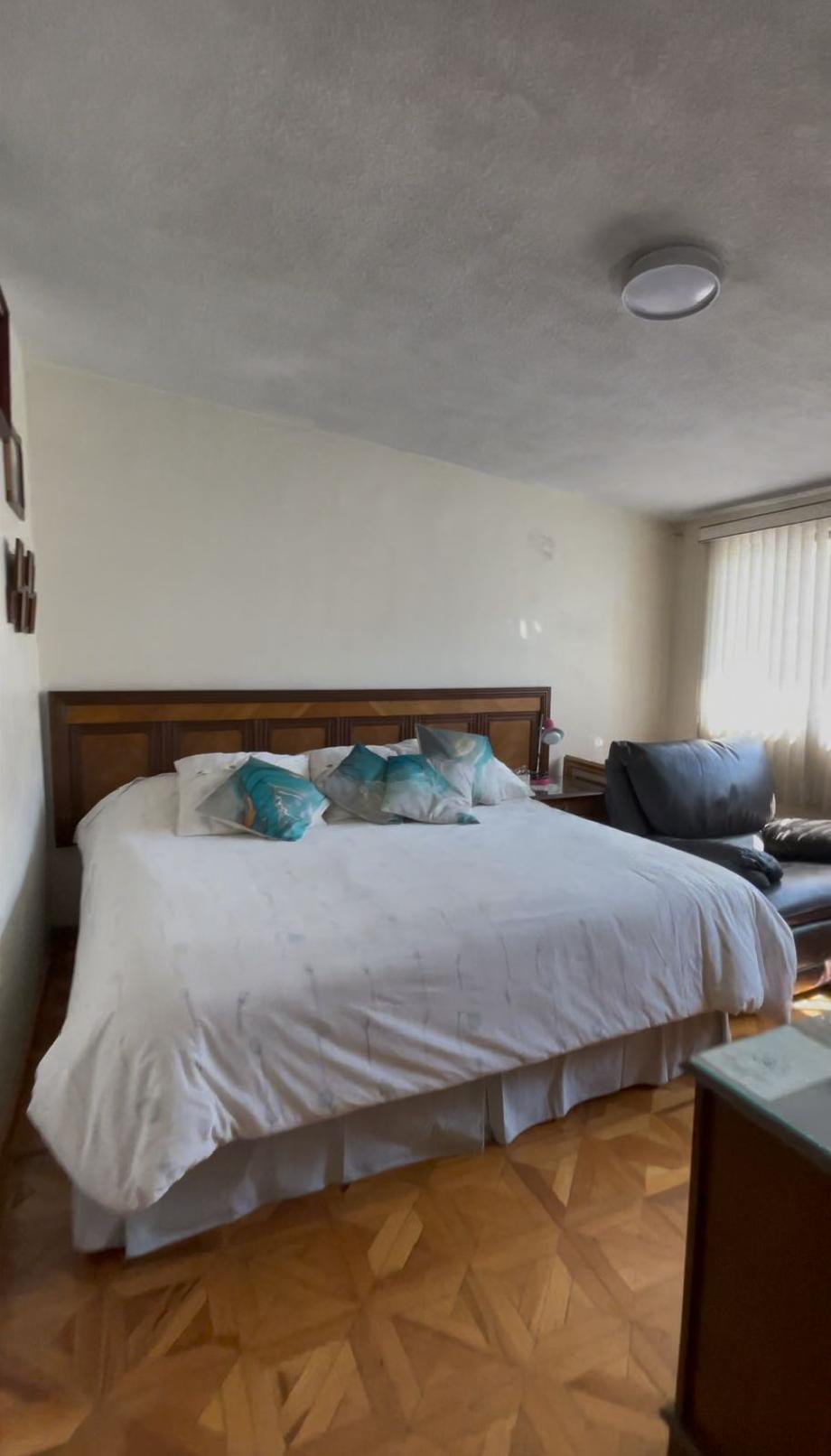 Metepec, Estado de méxico, 52169, Mexico, 5 Bedrooms Bedrooms, ,2 BathroomsBathrooms,Residential,For Sale,1804093