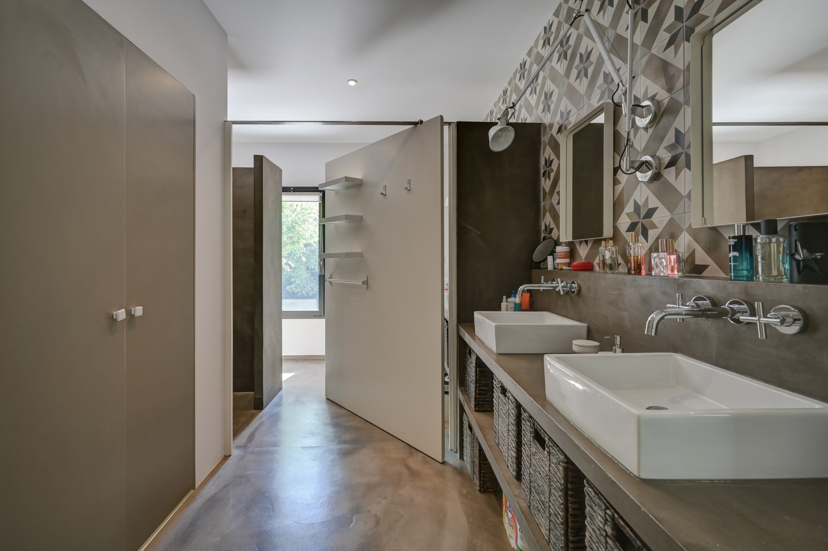  Saint Rémy de Provence - Beautiful contemporary house 10 minutes