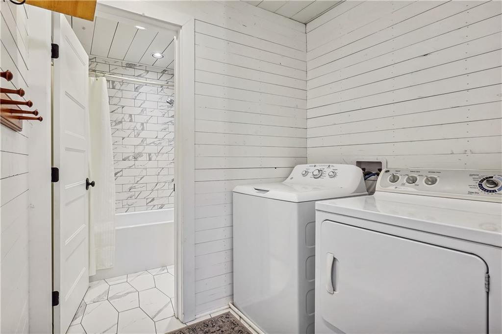 Woodstock, Georgia, 30188, United States, 4 Bedrooms Bedrooms, ,3 BathroomsBathrooms,Residential,For Sale,1898818