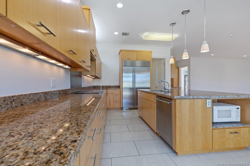 Lake Charles, Louisiana, 70605, United States, 6 Bedrooms Bedrooms, ,6 BathroomsBathrooms,Residential,For Sale,1981086