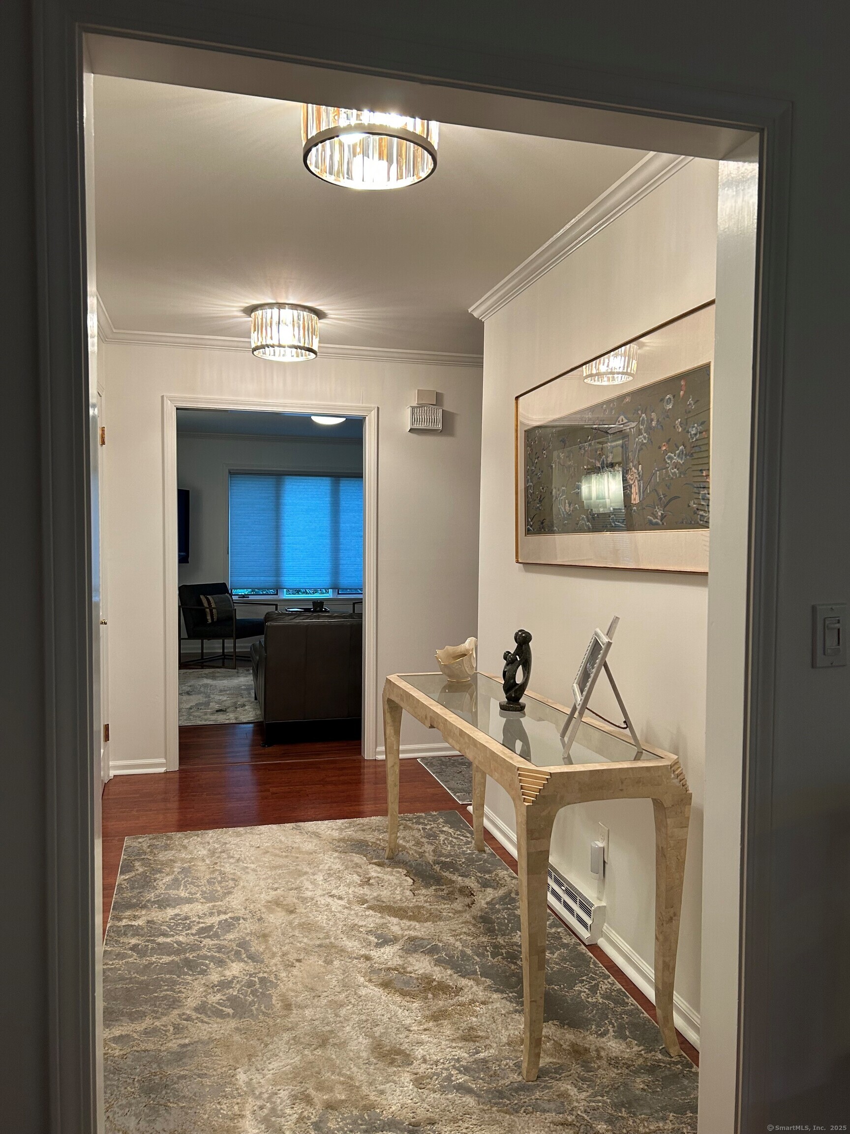 Stratford, Connecticut, 06614, United States, 2 Bedrooms Bedrooms, ,3 BathroomsBathrooms,Residential,For Sale,1885331
