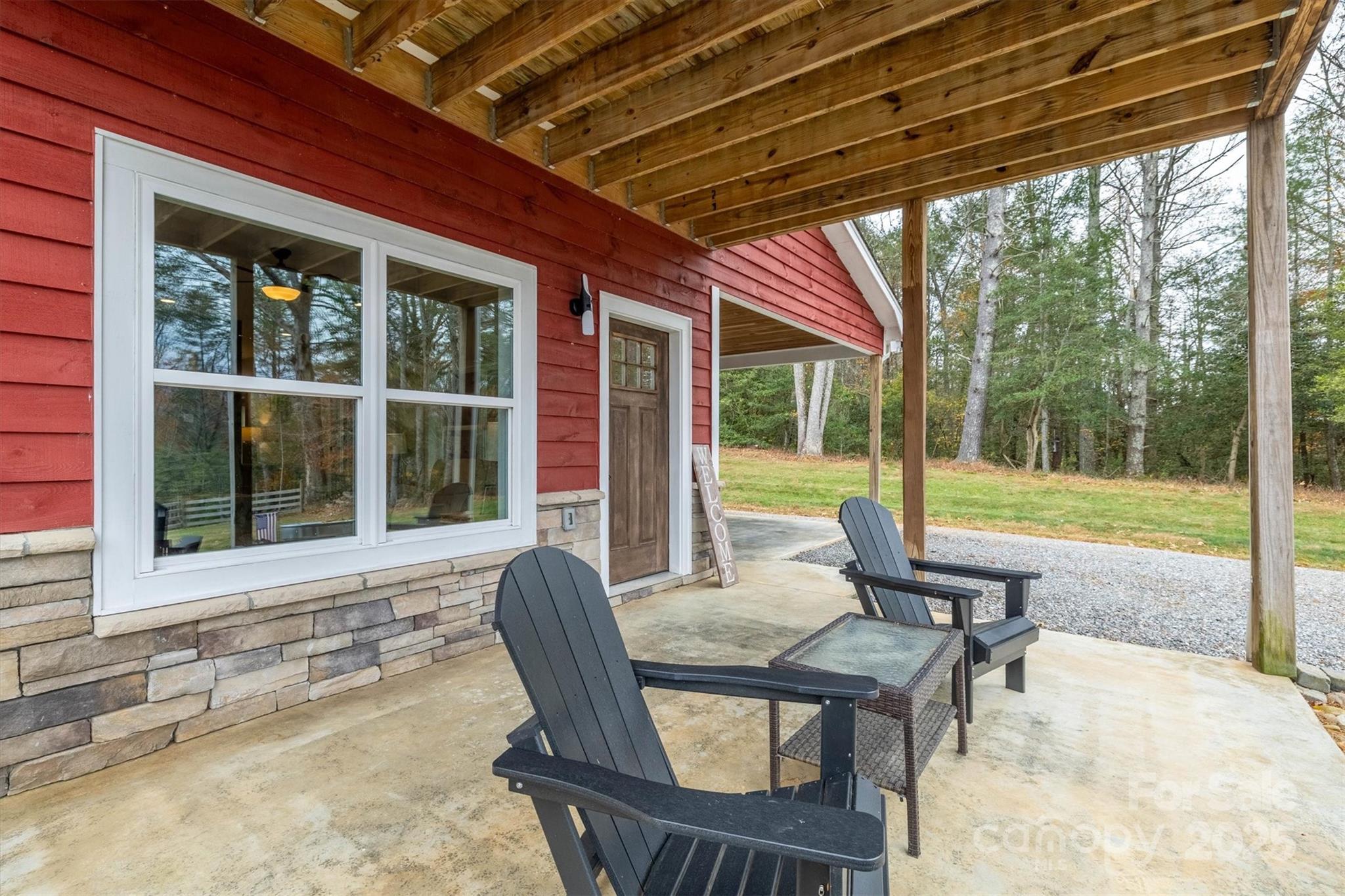 Lenoir, North Carolina, 28645, United States, 3 Bedrooms Bedrooms, ,3 BathroomsBathrooms,Residential,For Sale,1992065