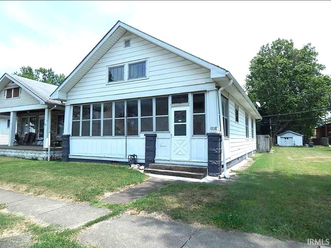 Morton Ave, Evansville, IN 47713