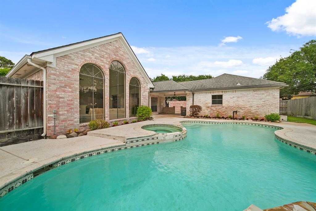 Sugar Land, Texas, 77478, United States, 4 Bedrooms Bedrooms, ,7 BathroomsBathrooms,Residential,For Sale,1778214