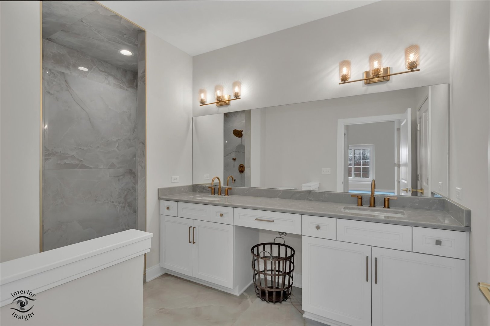 Frankfort, Illinois, 60423, United States, 3 Bedrooms Bedrooms, ,3 BathroomsBathrooms,Residential,For Sale,2002870