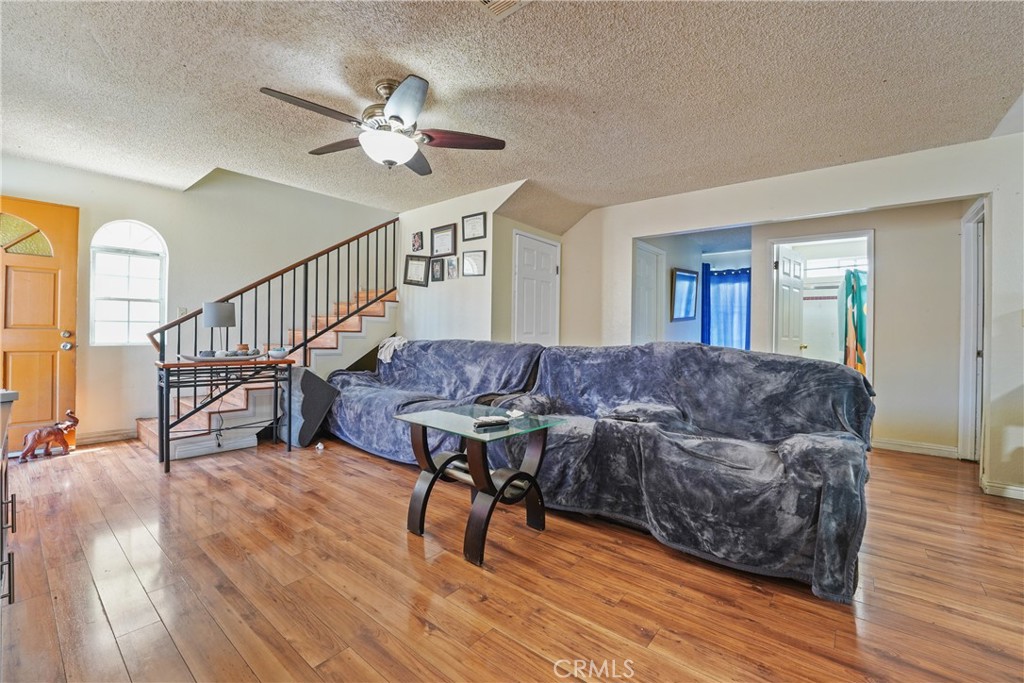 Los Angeles, California, 90032, United States, ,Residential,For Sale,1981106