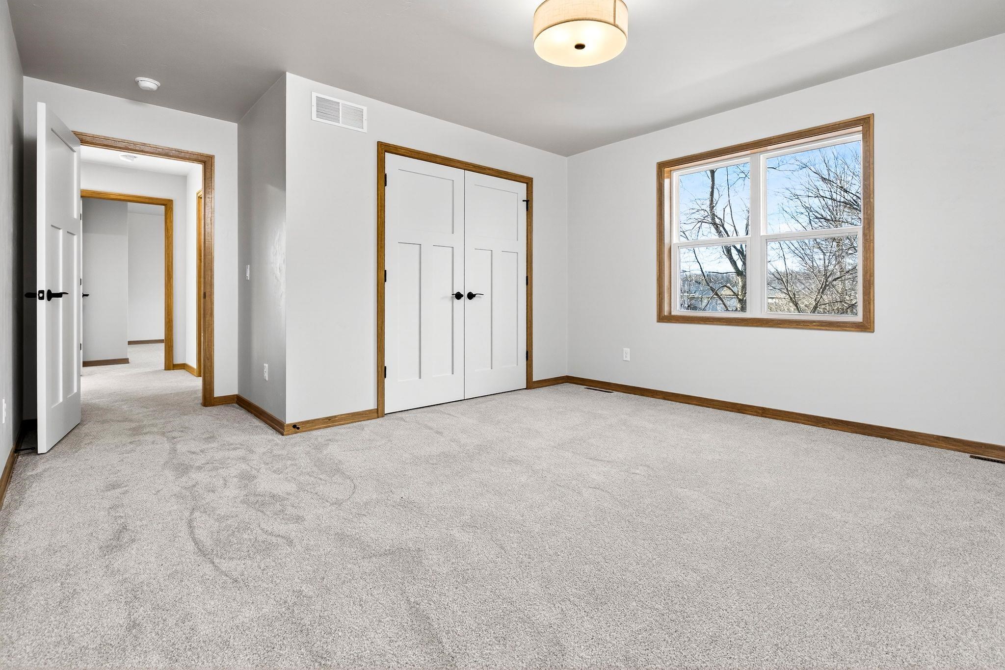 Appleton, Wisconsin, 54915, United States, 4 Bedrooms Bedrooms, ,3 BathroomsBathrooms,Residential,For Sale,2048144