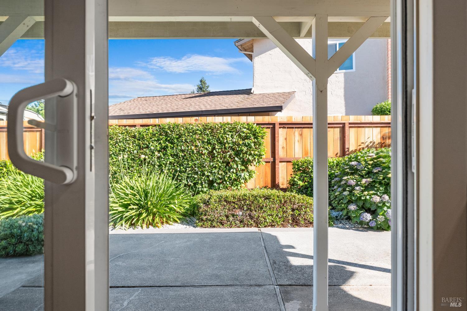 Napa, California, 94558, United States, 4 Bedrooms Bedrooms, ,Residential,For Sale,2048709